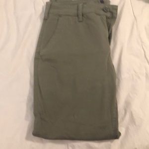 Women’s NYDJ, Riley relaxed fit, olive chinos Sz 8